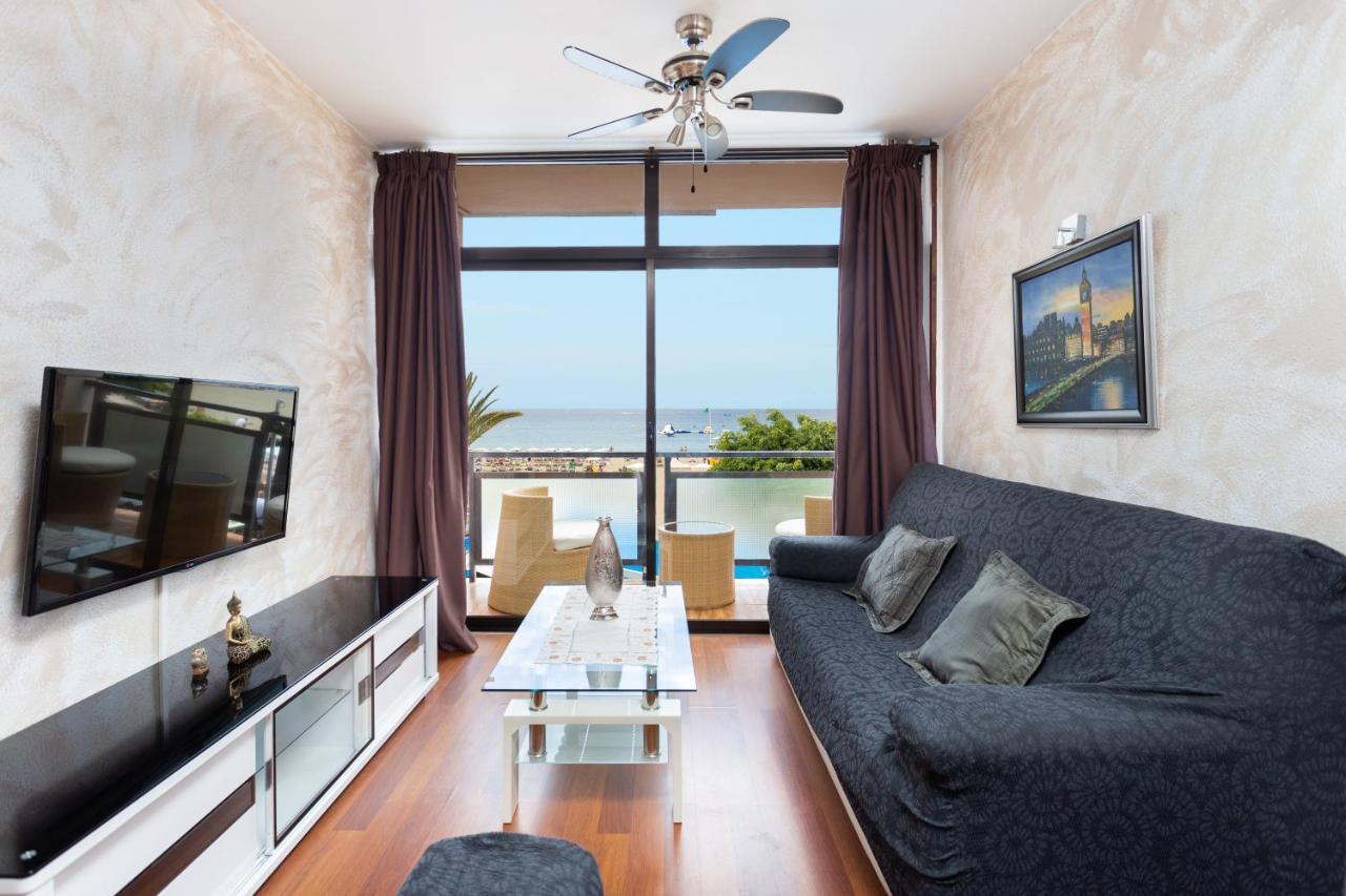 Apartamento En Primera Linea De Playa Con Aire Acondicionado Arona  Exterior foto